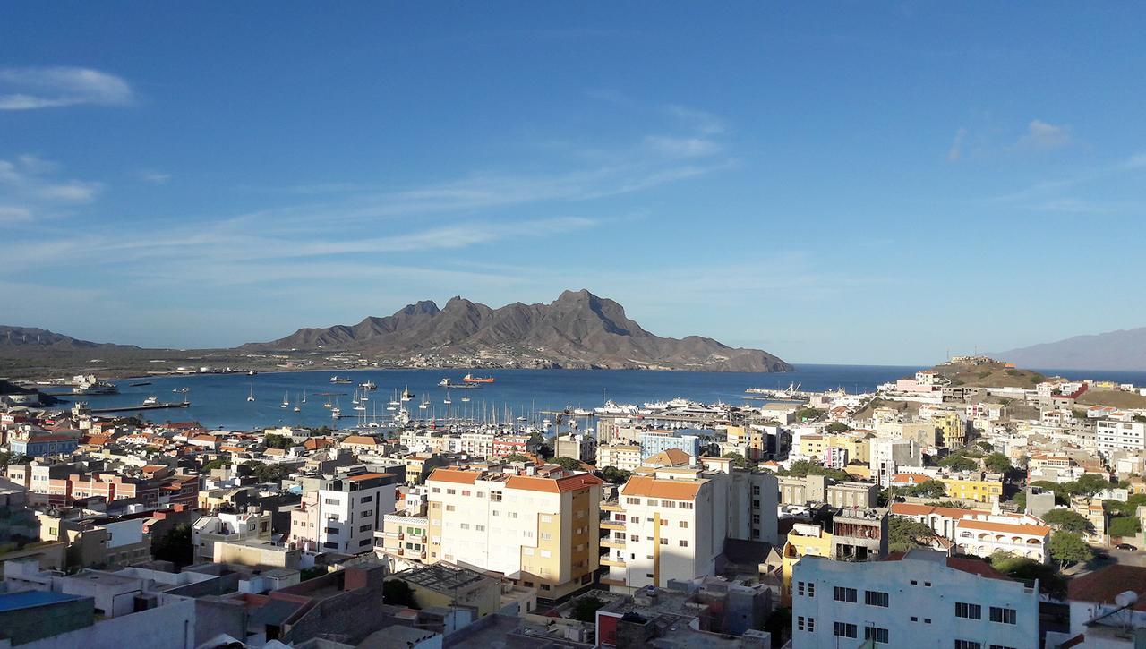 Bouganville Mindelo Luaran gambar